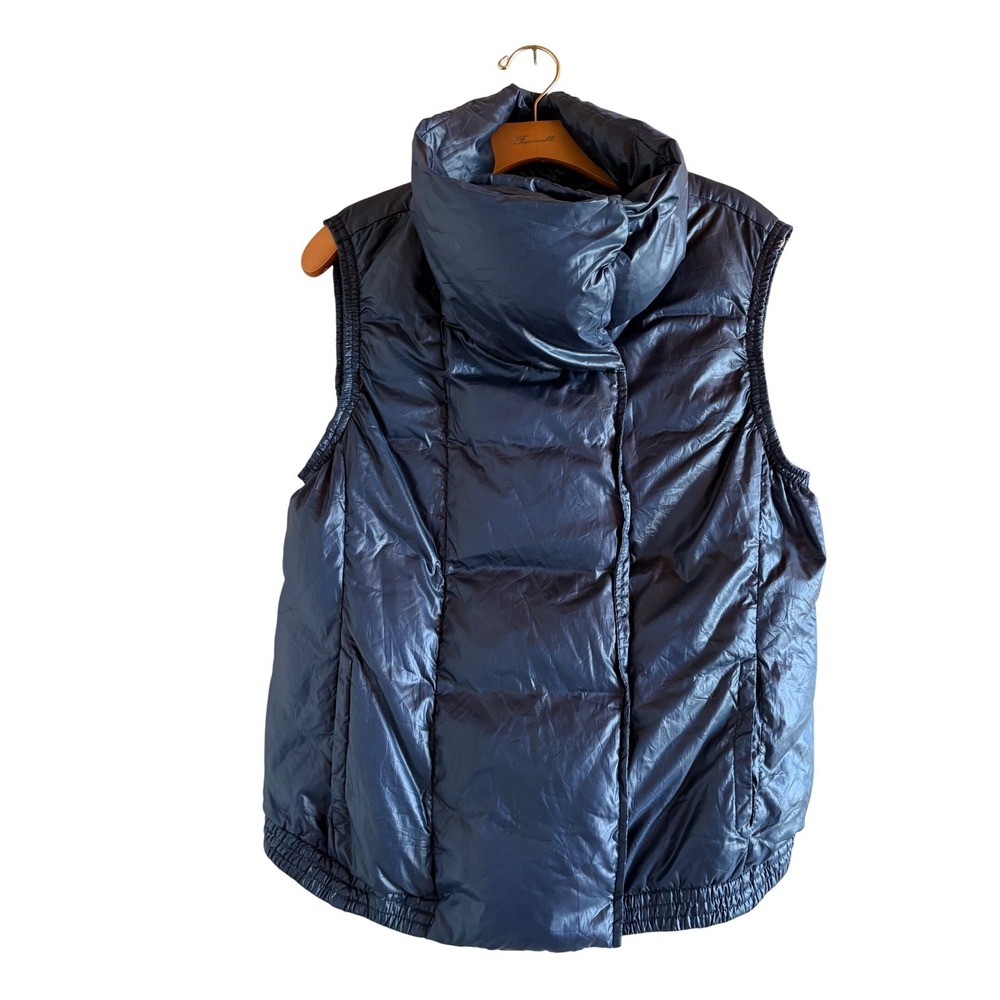 Vince Navy Blue Quilted Puffer Vest Funnel Neck Asymmetrical Zip Womens Medium‎